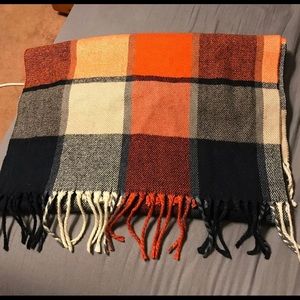 AE Scarf